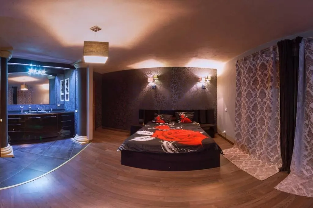 Semi-Detached Villa Sea Views, Huge Terrace, Close Beach Palm-mar