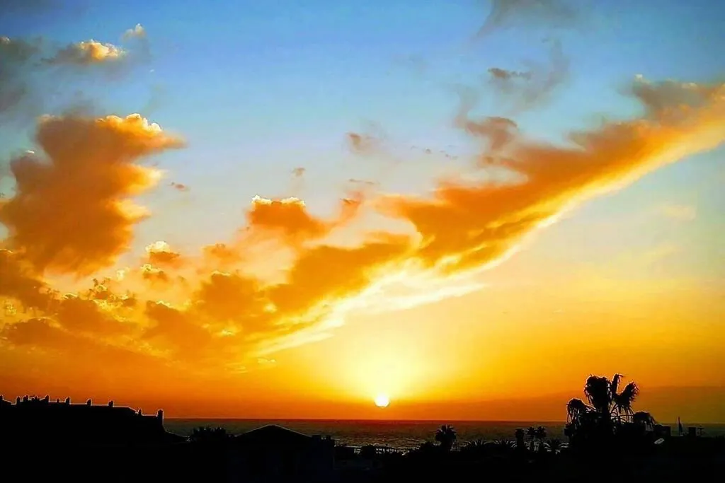 Semi-Detached Villa Sea Views, Huge Terrace, Close Beach Palm-mar